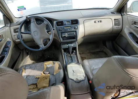 2000 Honda Accord Ex from USA, damaged, VIN 1HGCG1658YA022384